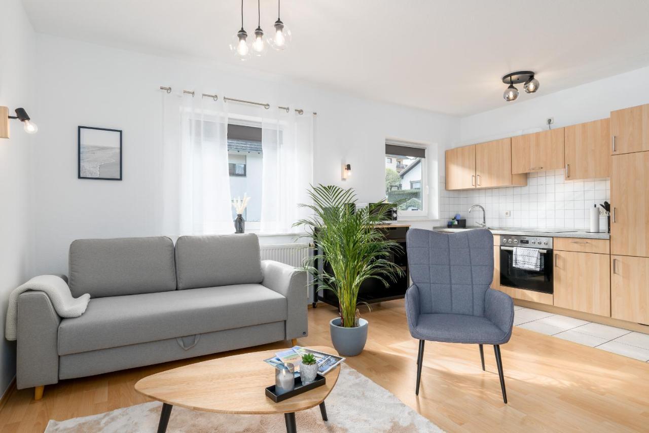 Harmony: - Sperrmauer - Lounge * Edersee