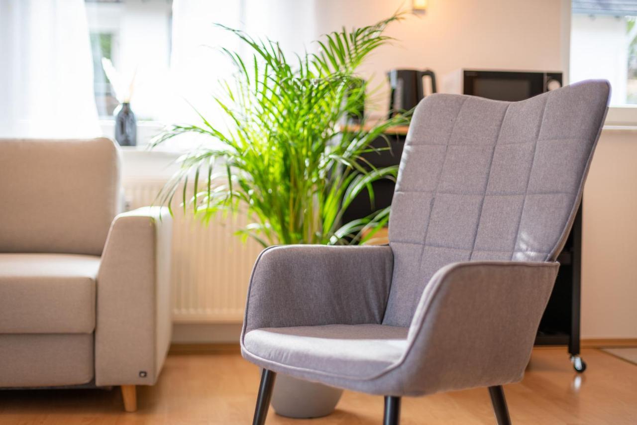 Harmony: - Sperrmauer - Lounge Edersee